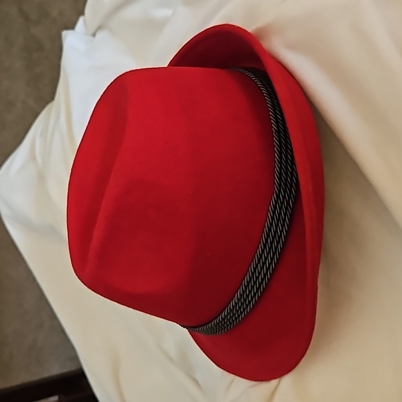 Vintage Traditional Austrian Alpine Red Tyrolean Felt Fedora Oktoberfest Hat - Picture 5 of 8